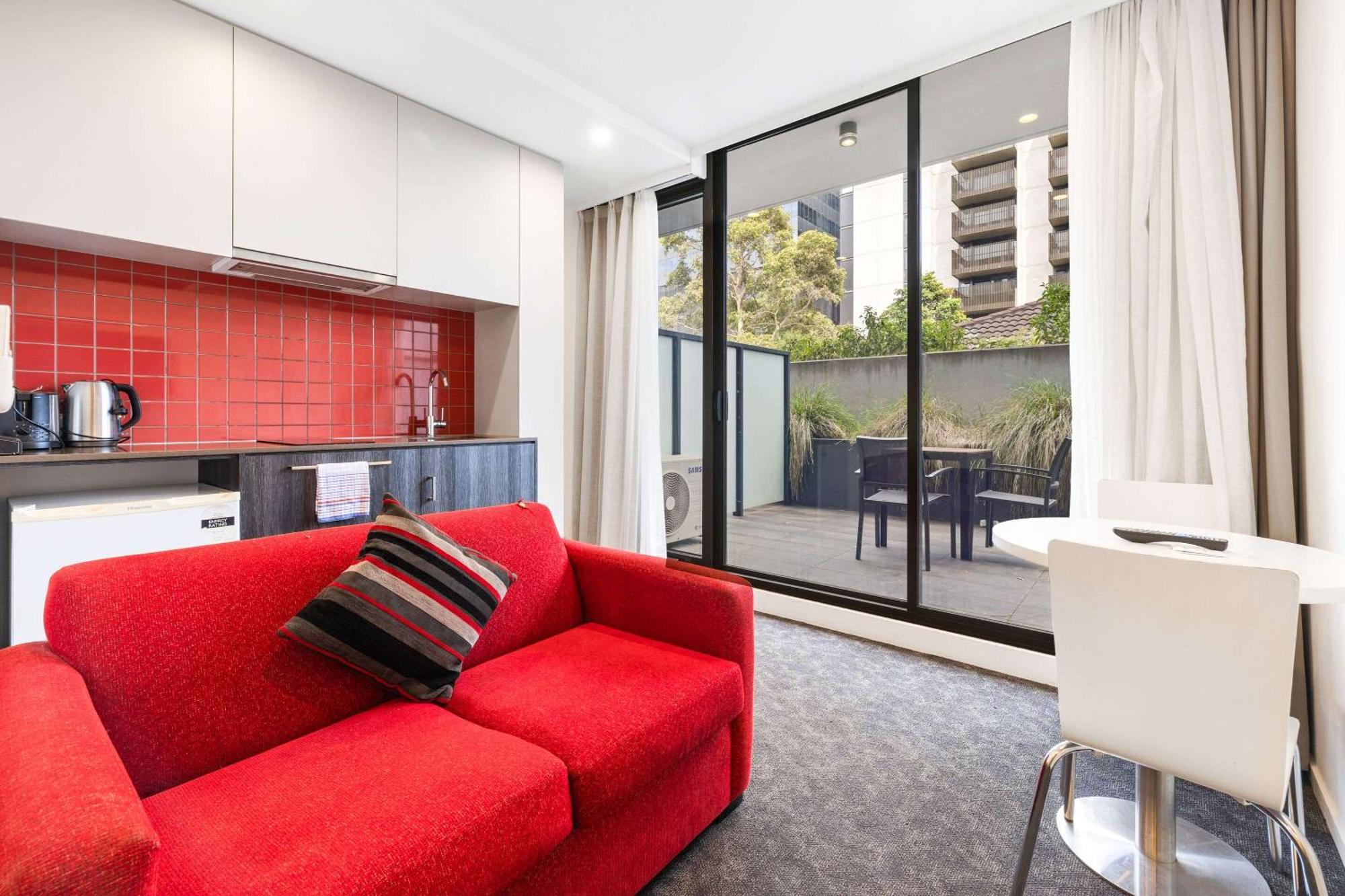 Comfort Apartments Box Hill Exterior photo