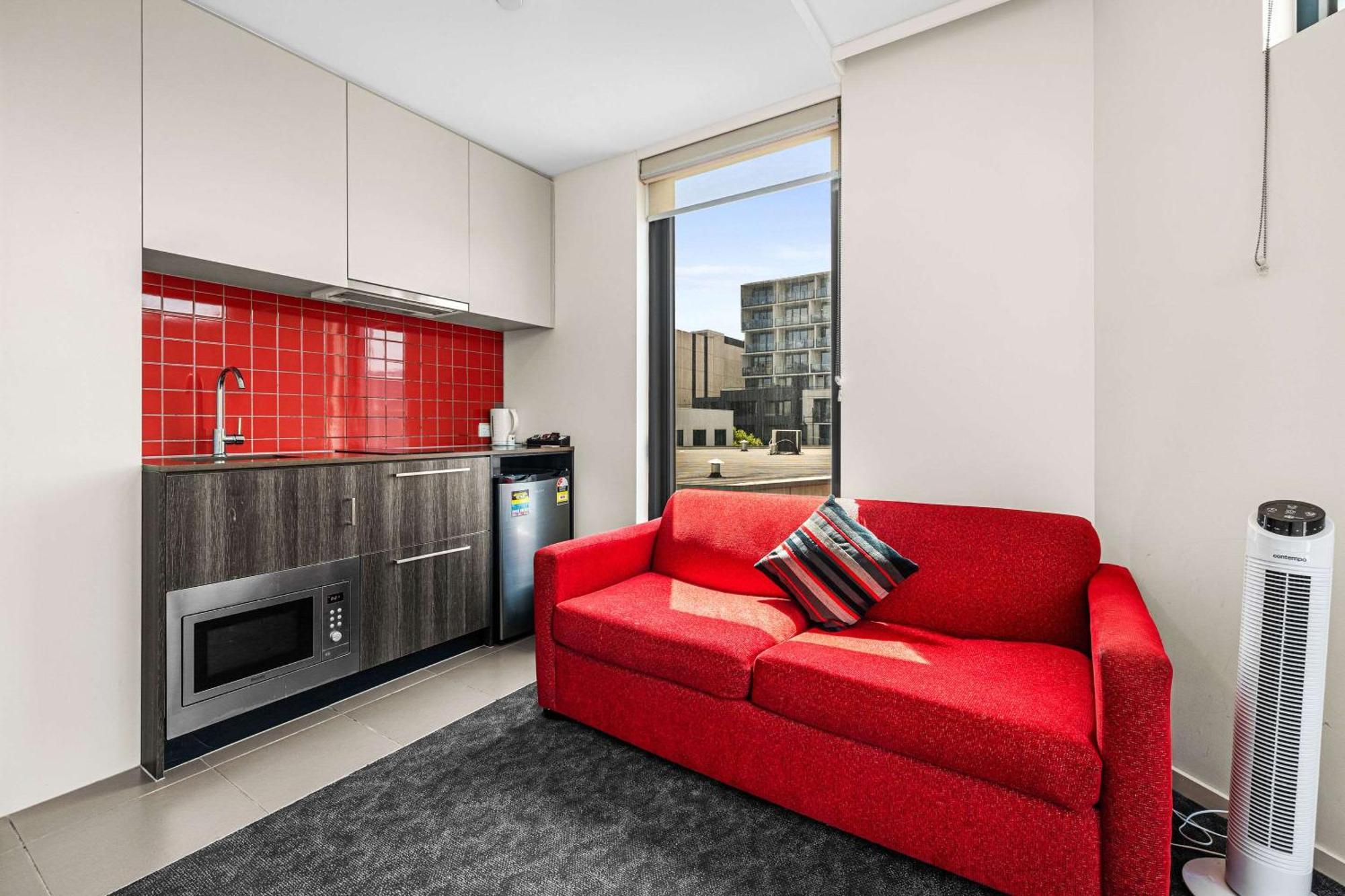Comfort Apartments Box Hill Exterior photo
